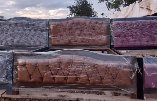 Mocket Bed Available All Sizes and Colours - main view