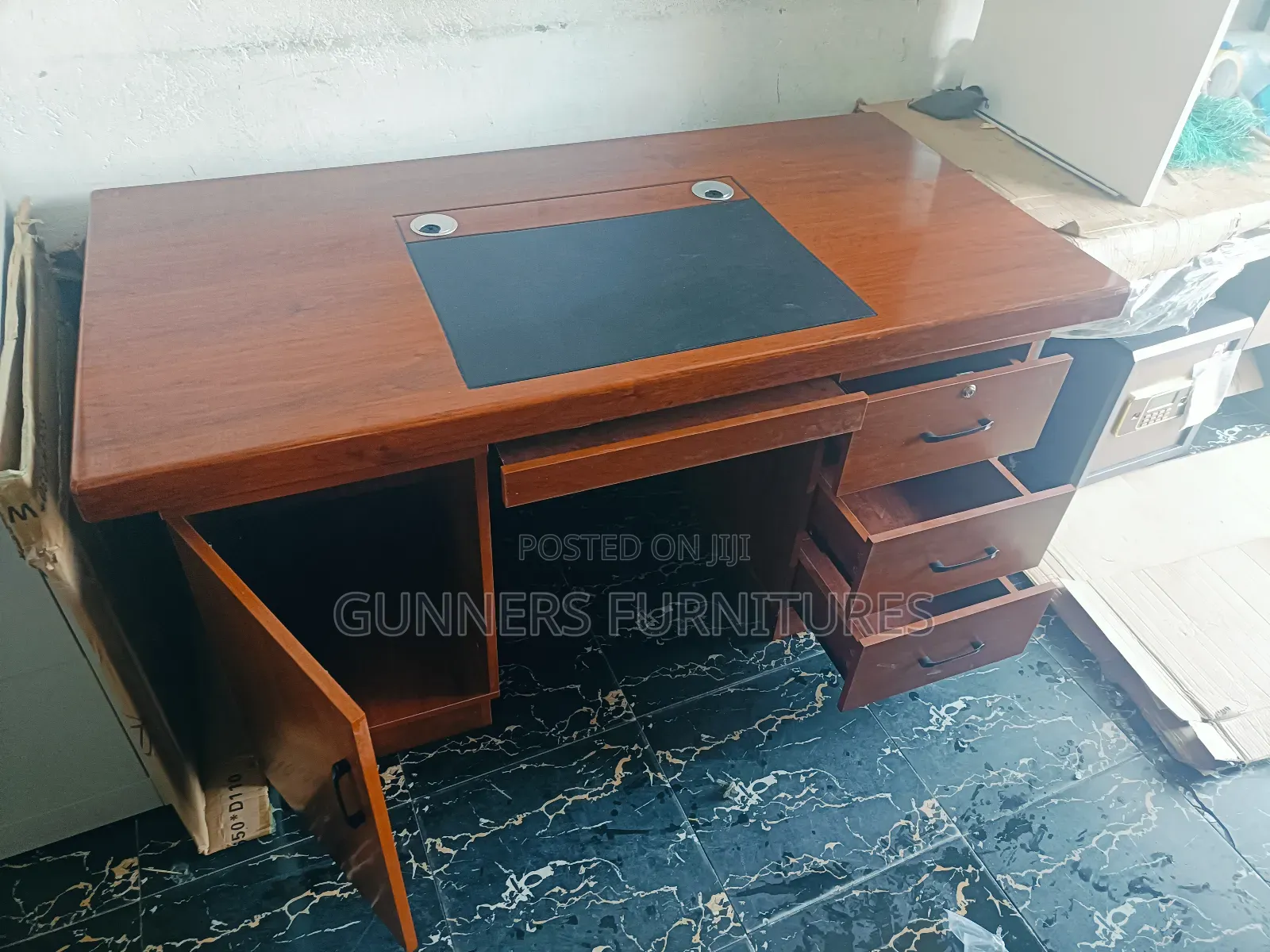 Executive Study Desk 1.4metres