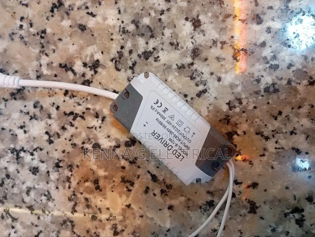 LED Driver 8-12w LED Power Supply - main view