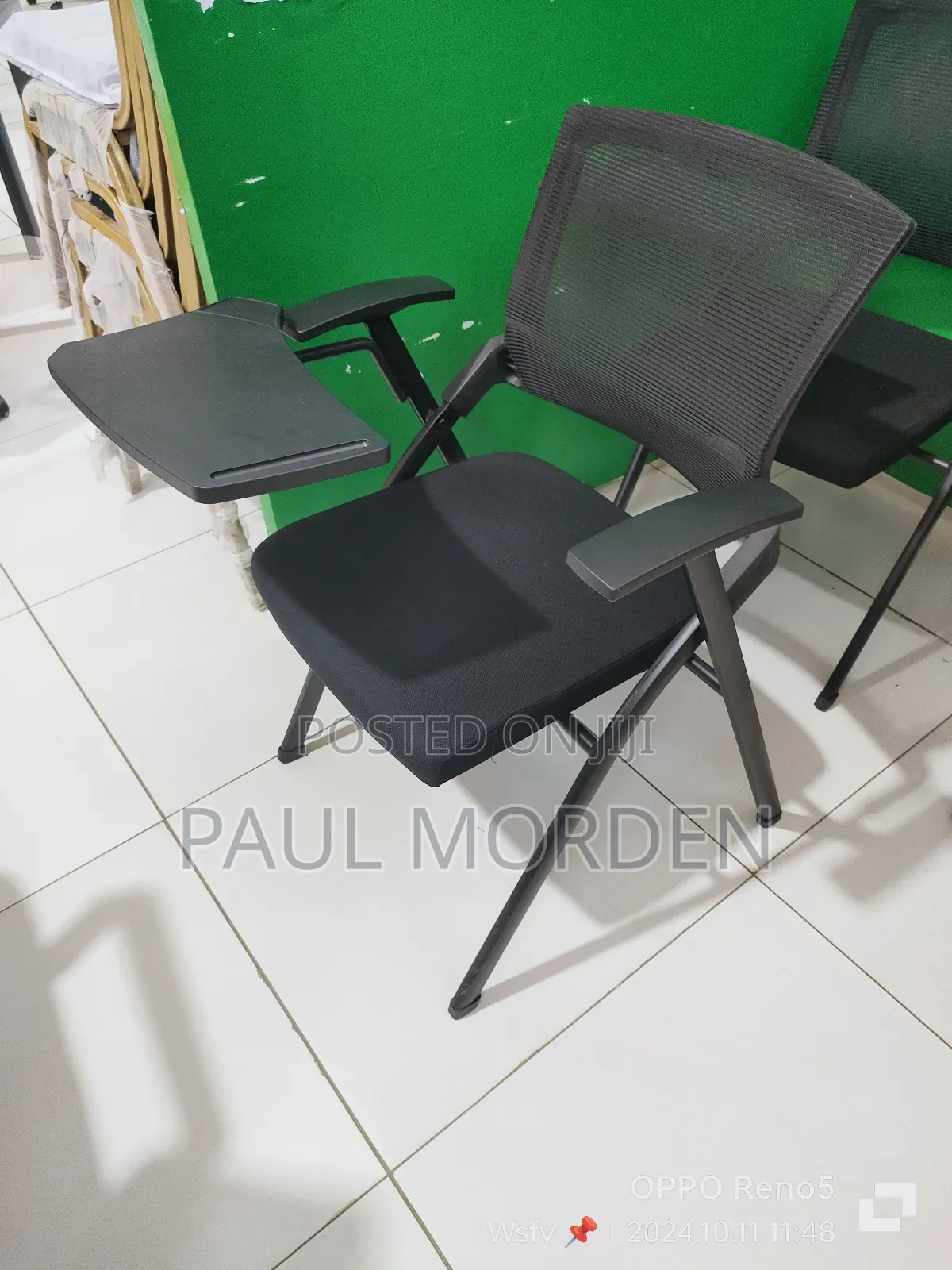 College Chair/Folding Chairs
