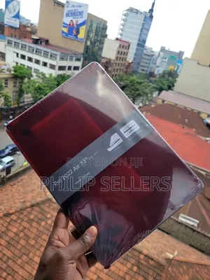 Two Pieces of Folio Design Easily Clip to Your Laptop With T