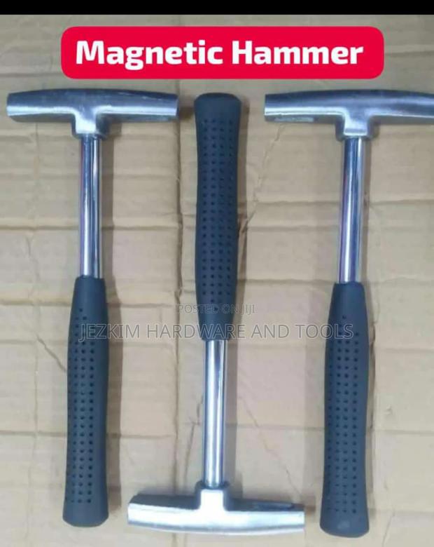 Magnetic Hammer - main view