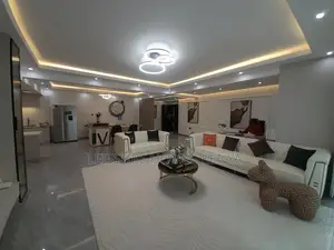 4bdrm Apartment in Kileleshwa for sale