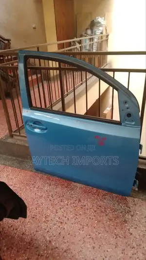 Passo 1kr Front RHS Door