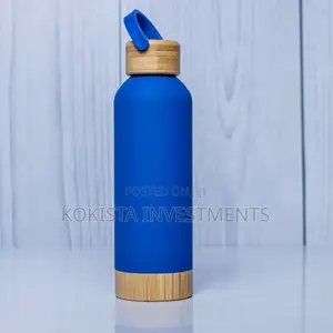 Thermo Flask/ Bottles With Wooden Lid and Base