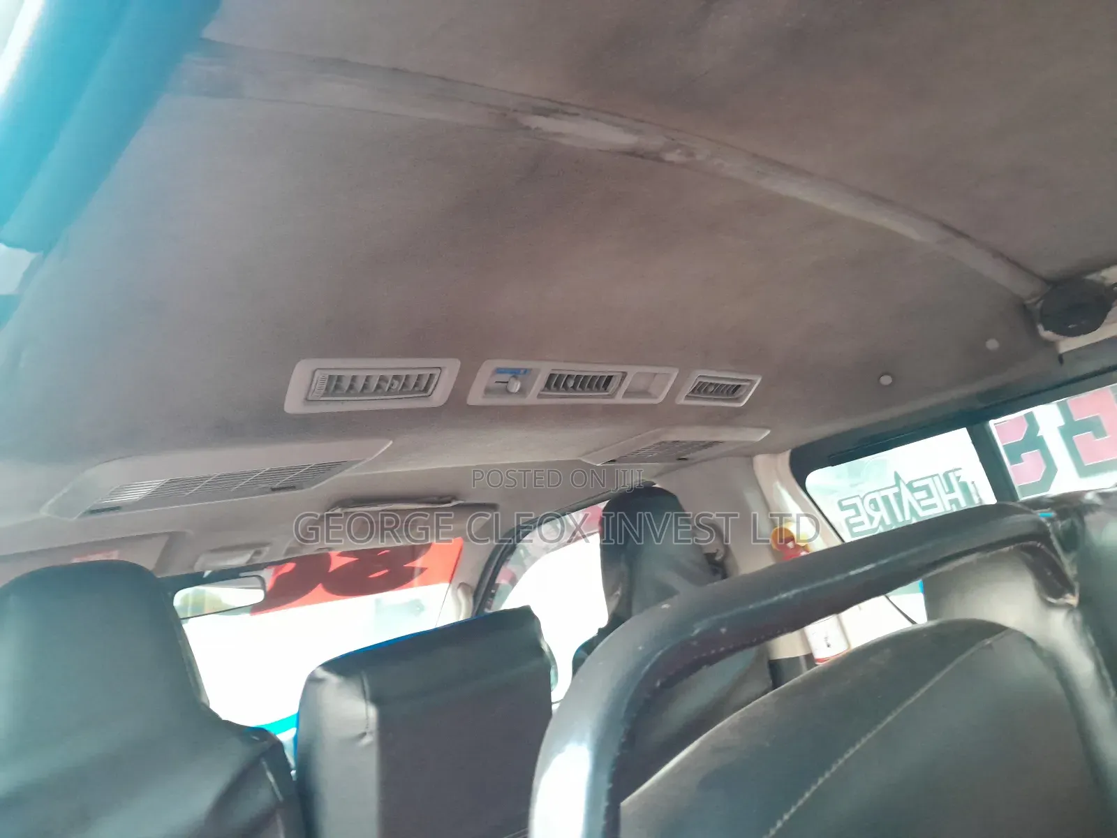 Toyota HiAce 2014 White