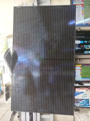 Solarmax Solar Panel 550watts,36v