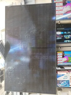 Solarmax Solar Panel 550watts,36v