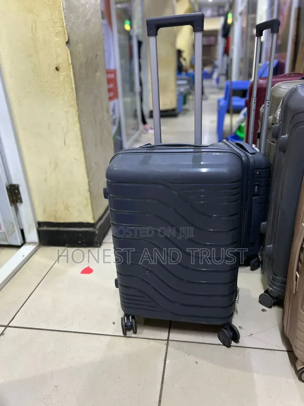 Unbreakable Rubber Suitcase (Medium)