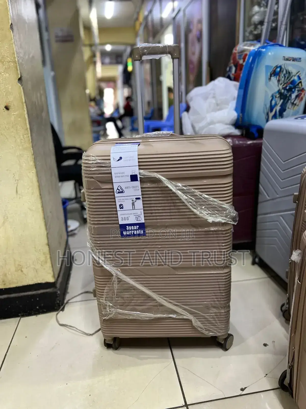 Unbreakable Rubber Suitcase Large