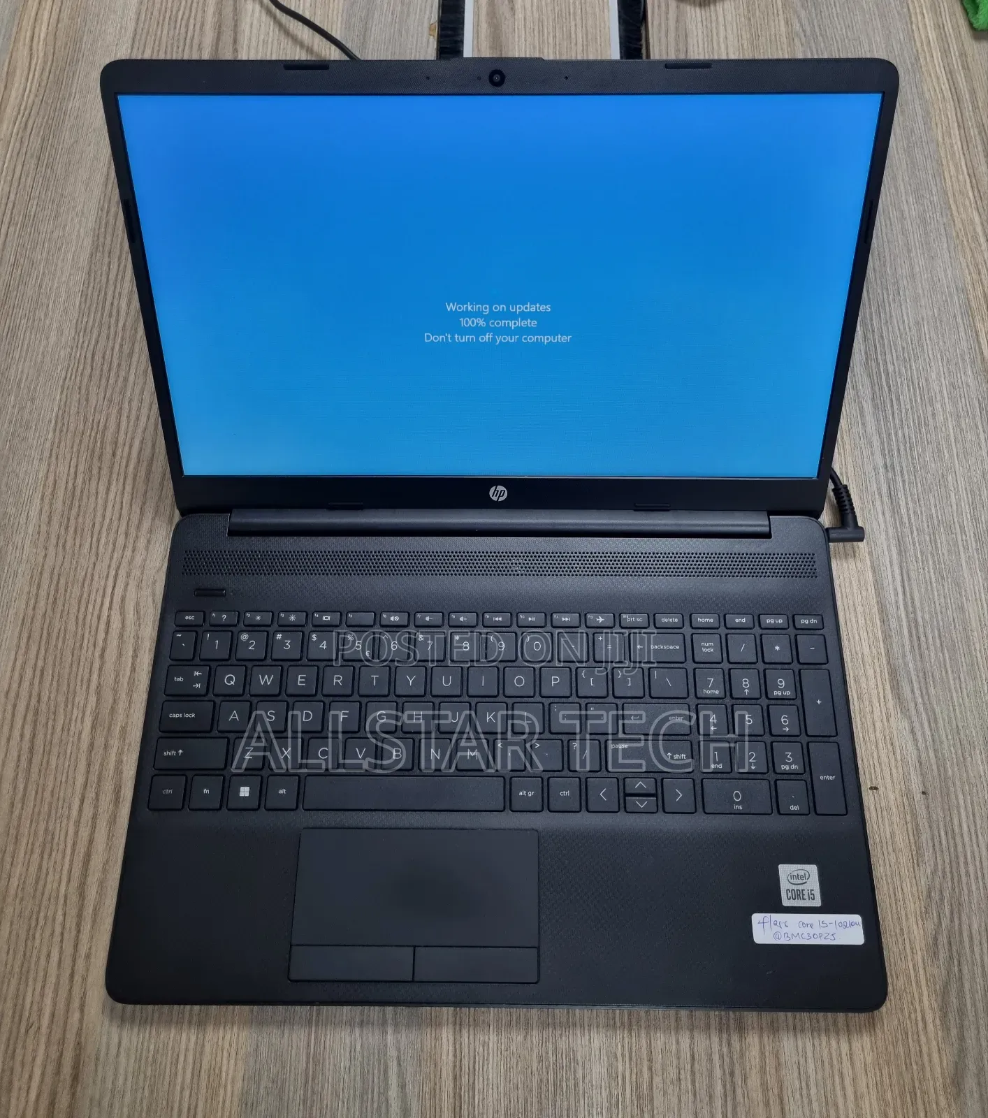 Laptop HP 15-Gw0023od Slim 4GB Intel Core I5 SSD 256GB