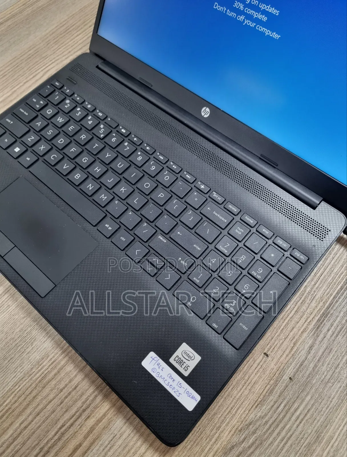 Laptop HP 15-Gw0023od Slim 4GB Intel Core I5 SSD 256GB