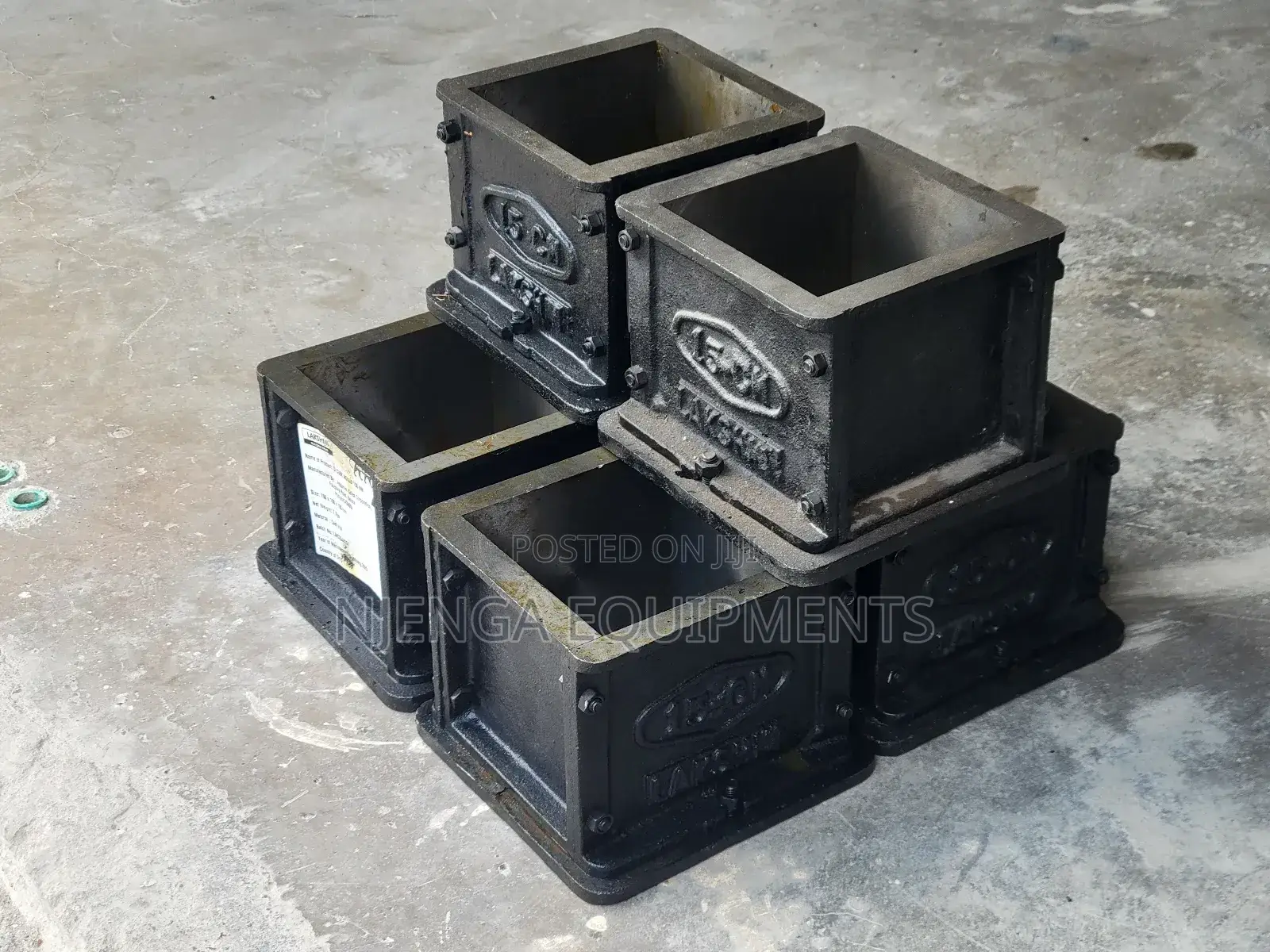 Strength Test Cube Moulds