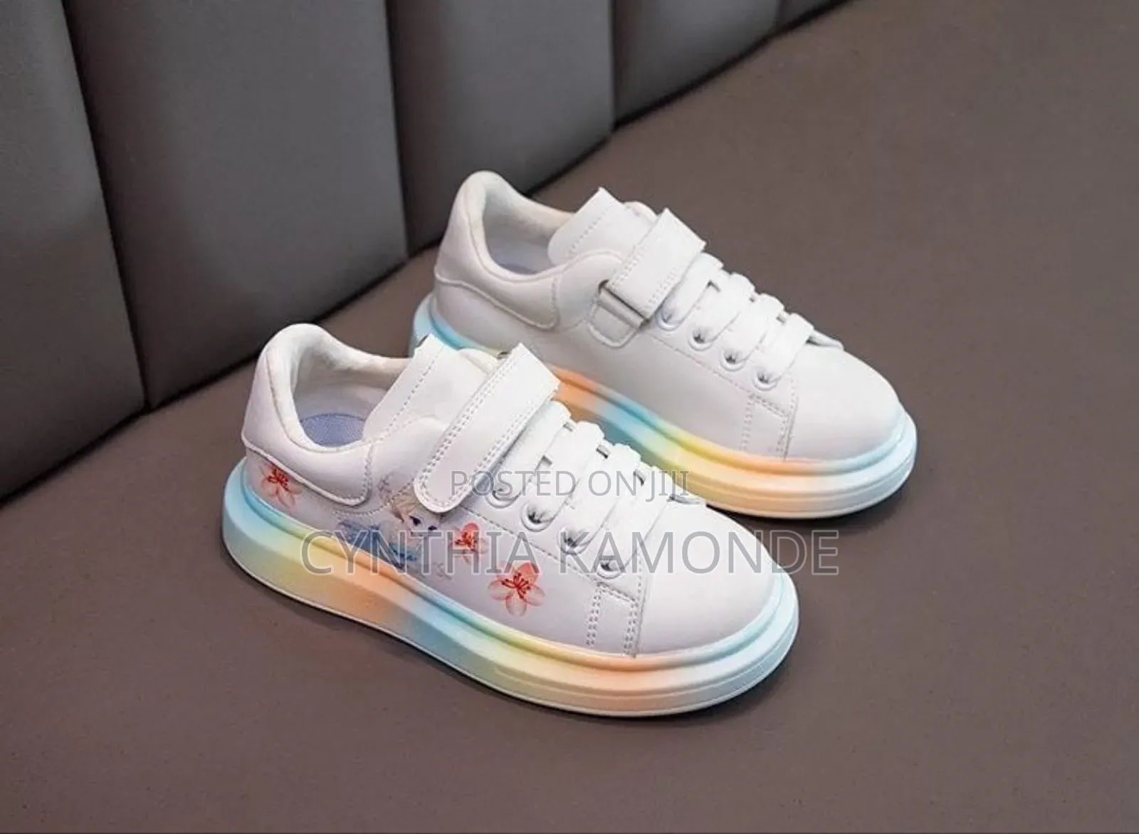 Girl's Stylish Sneakers