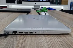 Laptop HP 15-Dy2075tg 4GB Intel Core I3 HDD 500GB