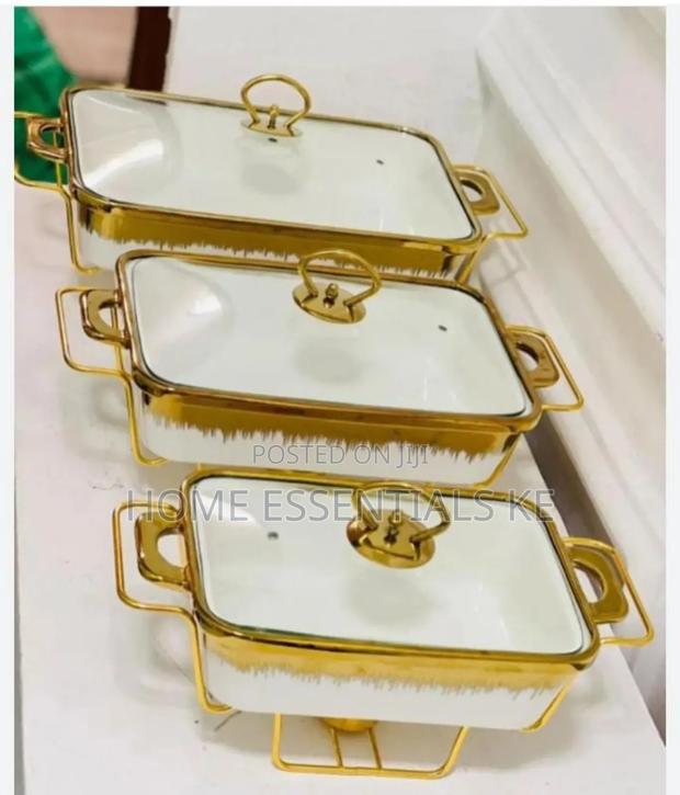 **3pc Ceramic Chaffing Dish With Gold Detail