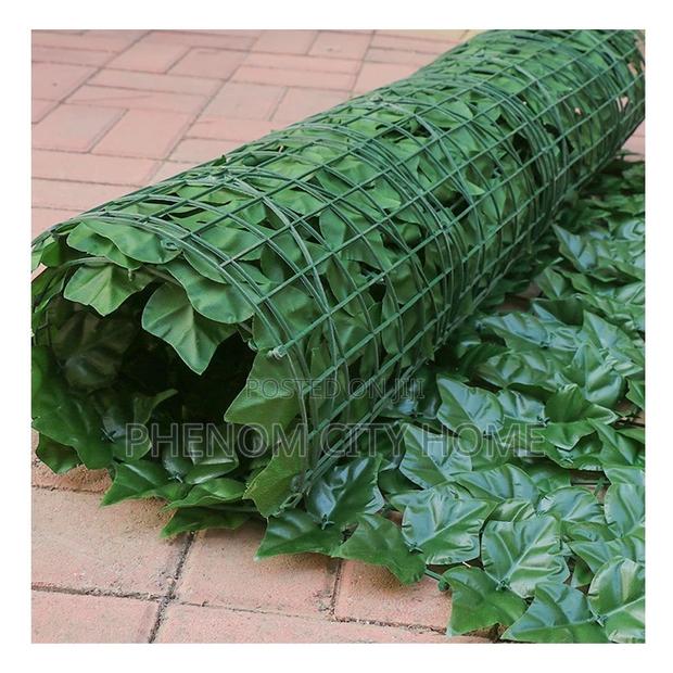 Modern Artificial Green Fence - thumbnail 2
