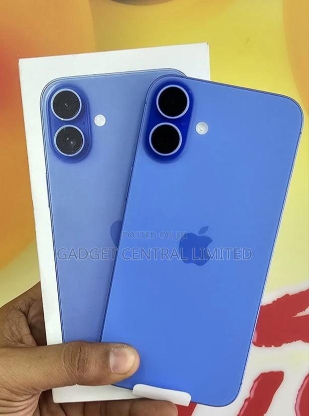New Apple iPhone 16 Plus 128 GB Blue - thumbnail 2