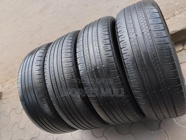 225/60r18 Dunlop - thumbnail 3
