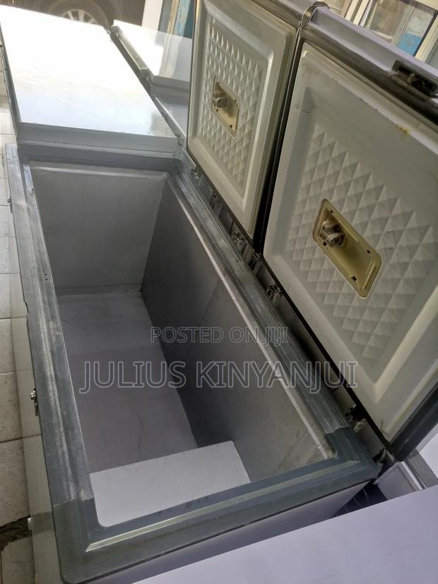 Double Door Freezer 550L - thumbnail 3