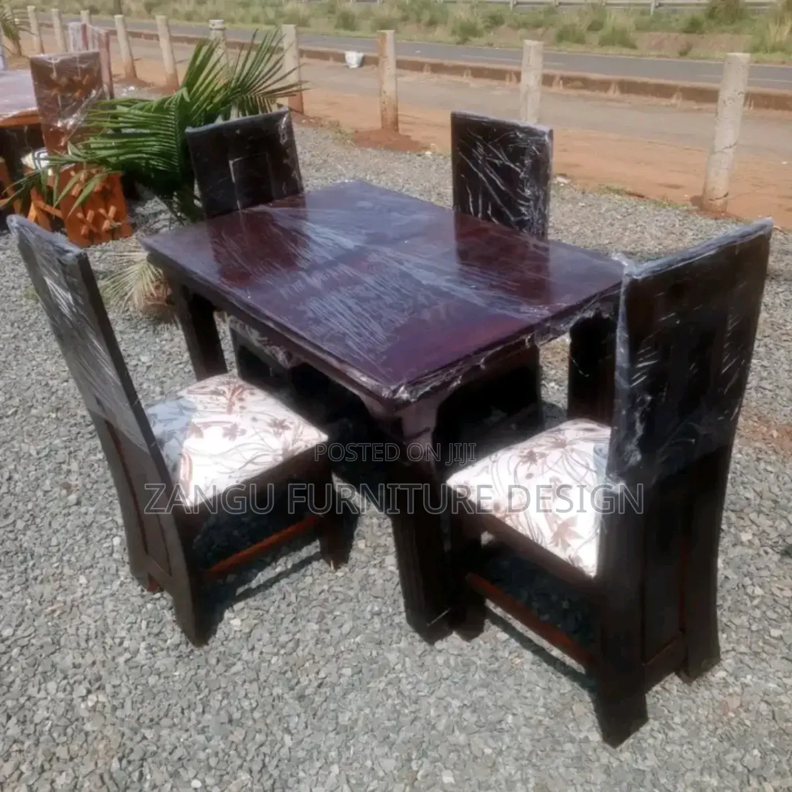 Smart Dining Set