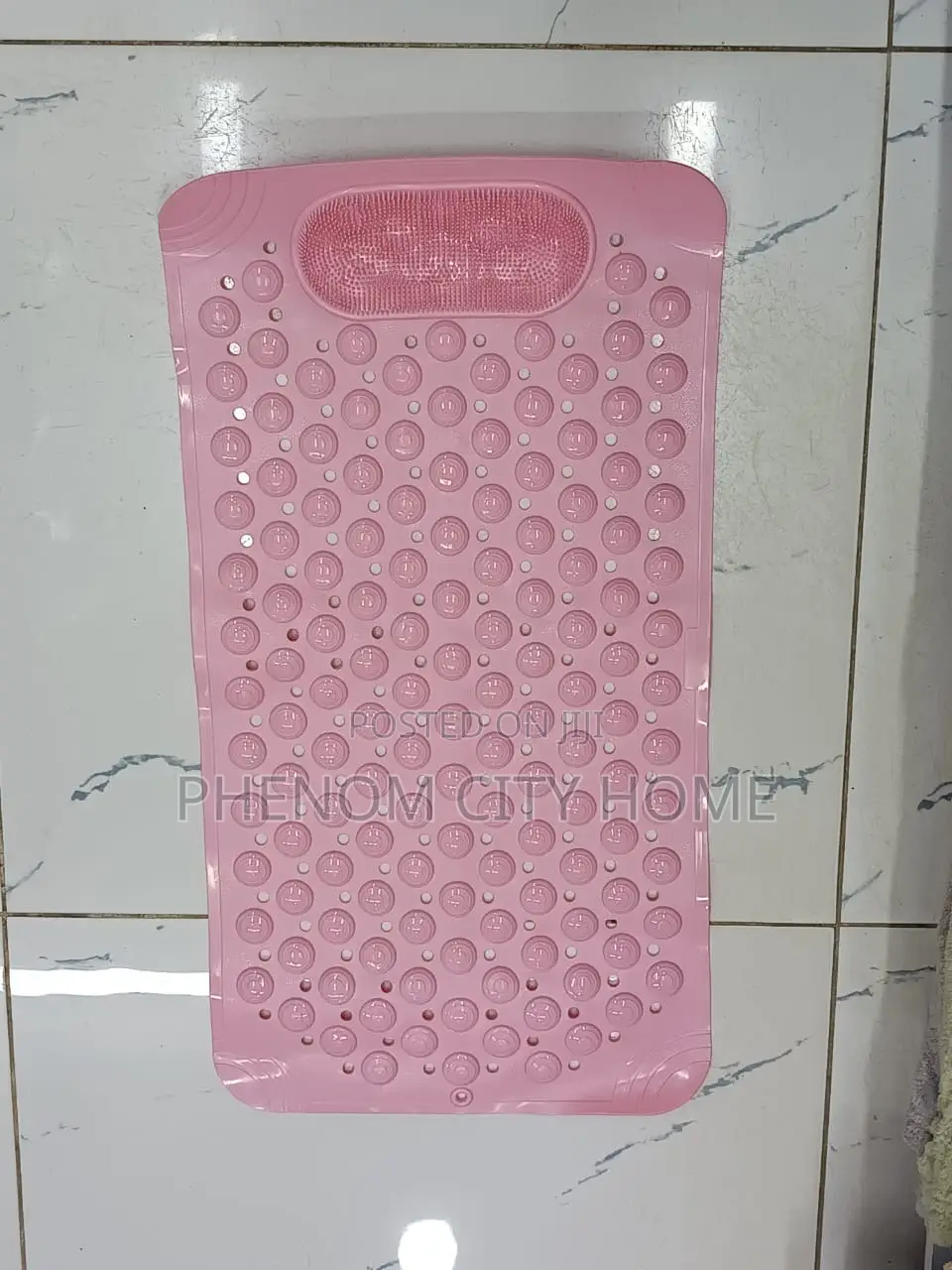 Bathroom Mats With Scrubber