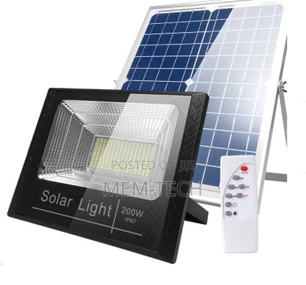 Solar Light 200W Solar Flood Lights - main view