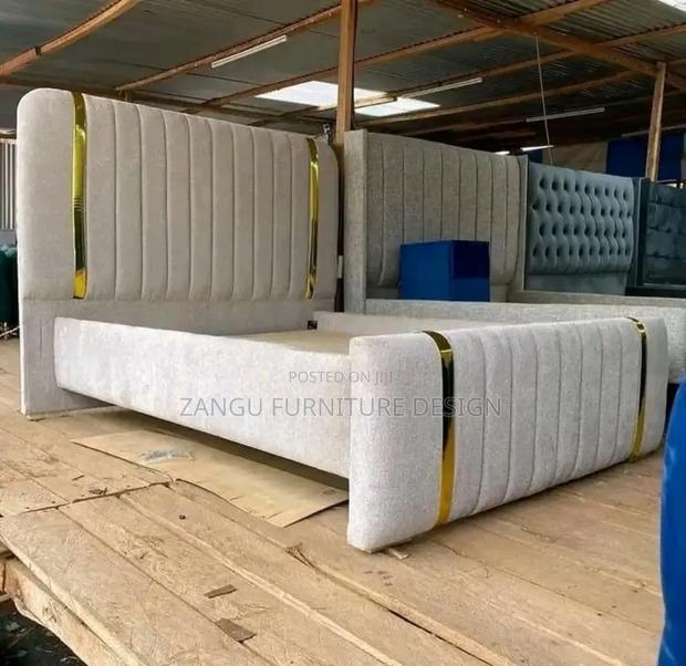 Charismatic Beds - main view