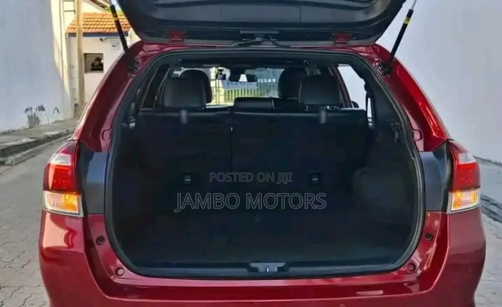 Toyota Corolla Fielder 1.5 Hybrid FWD 2018 Red