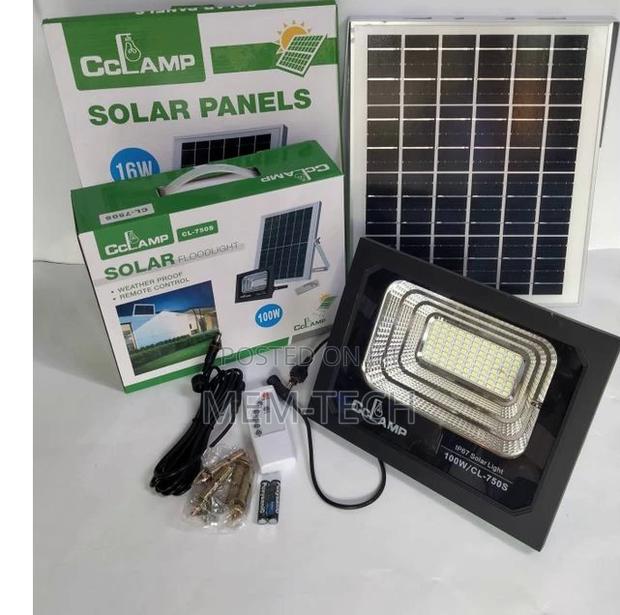 Cclamp Solar Powered Auto Dusk to Dawn 100W