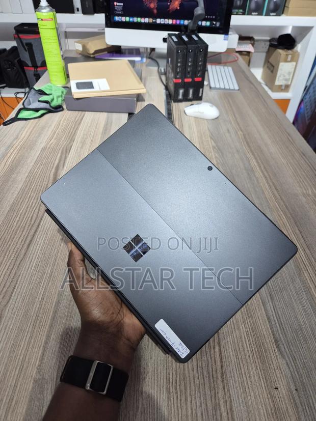 Laptop Microsoft Surface Pro 9 16GB Intel Core I7 SSD 256GB - thumbnail 3