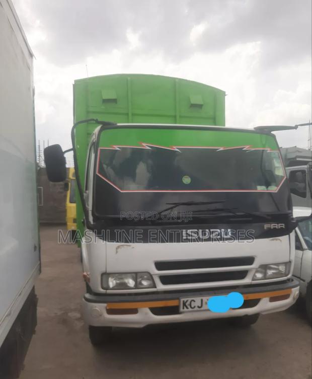 Isuzu FRR 2016 White on Sale