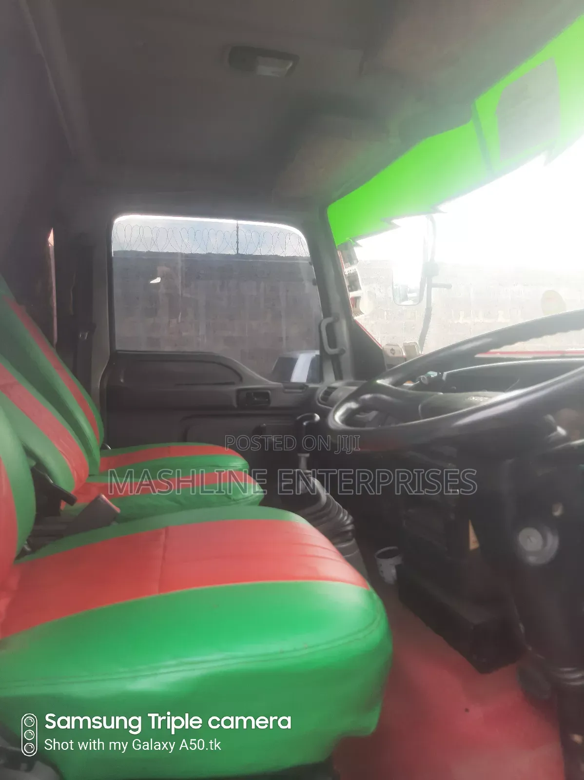 Isuzu FRR 2016 White on Sale