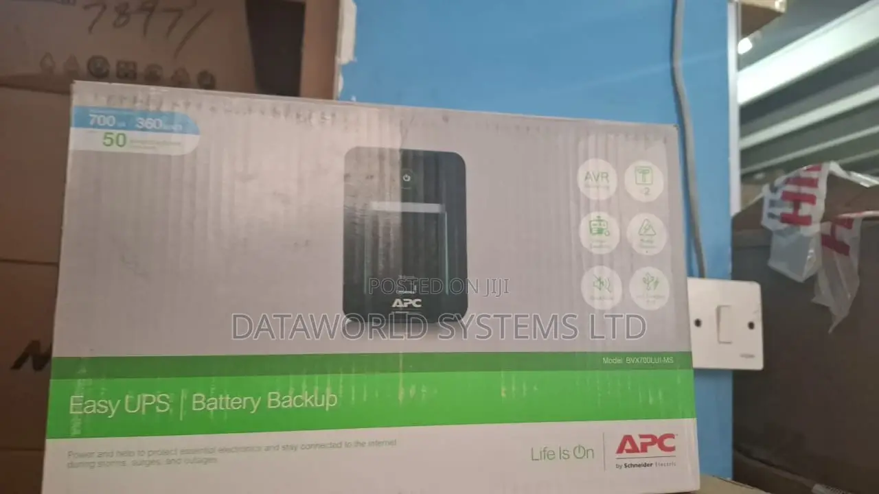 Apc Easy Back-Ups 700va, 230v, Avr, Usb Charging Universal S