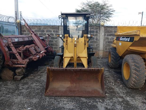 Powermac WL910 Half Ton Loader/Shovel - thumbnail 2
