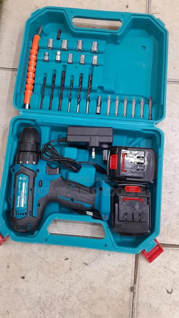 Makita 21V Cordless Drill - thumbnail 2