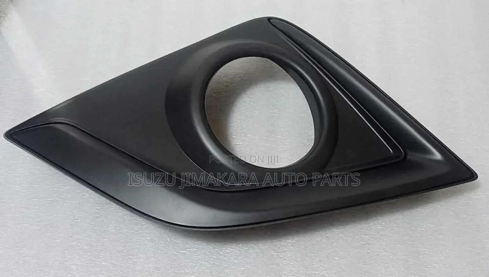 Isuzu Dmax Fog Lamb Cover New Model