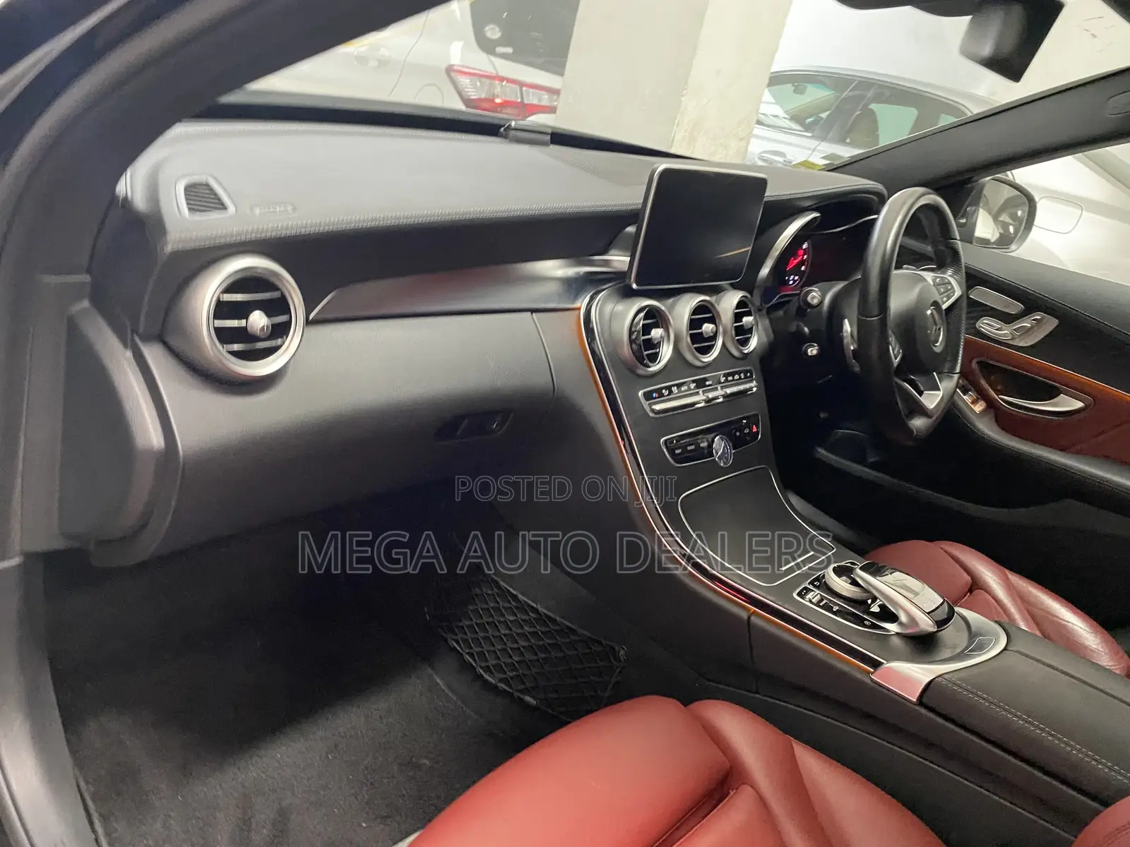 Mercedes-Benz C200 2018 Black