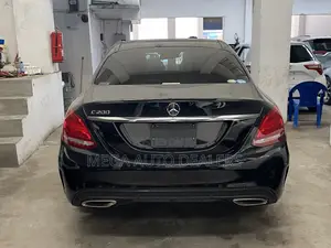 Mercedes-Benz C200 2018 Black
