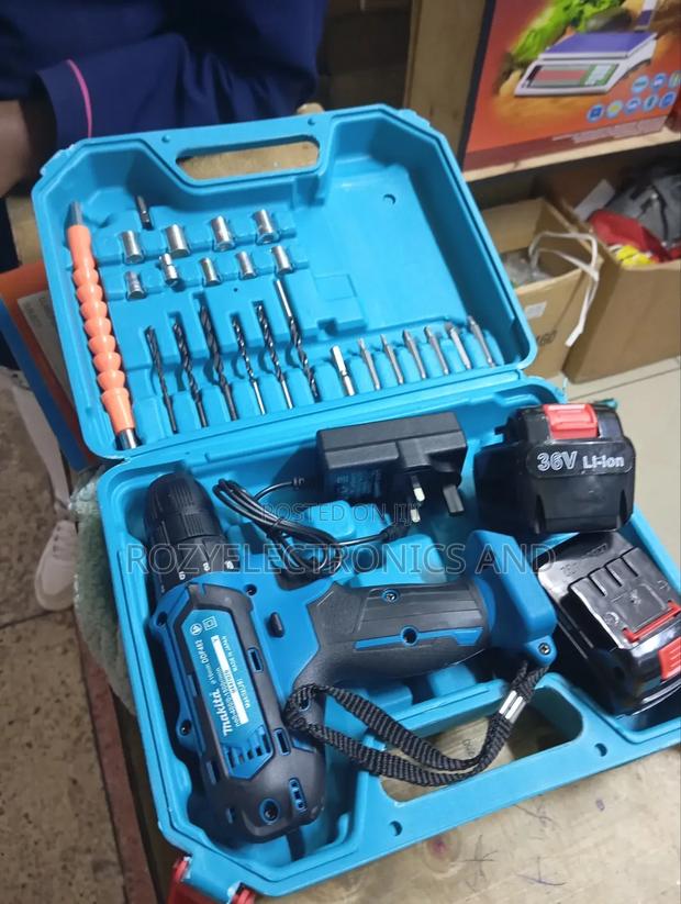 Makuta Cordless Drill 36v - thumbnail 3