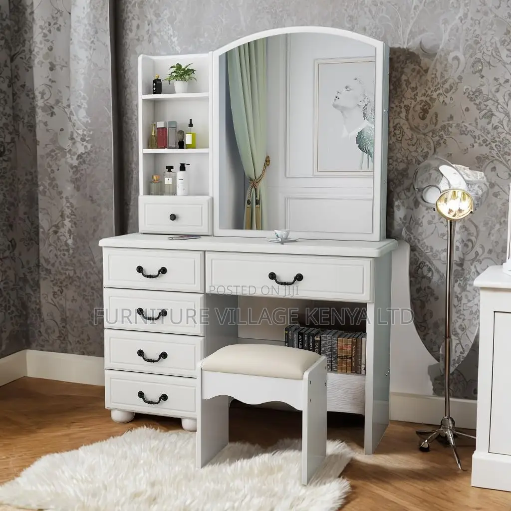 Vanity Desk With Mirror and Lights for Makeup