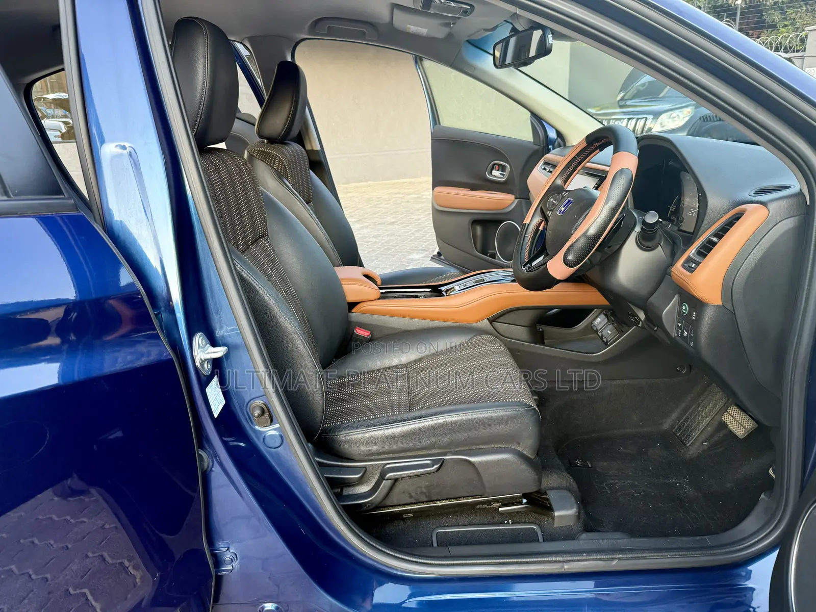 Honda Vezel 1.5 4WD 2017 Blue
