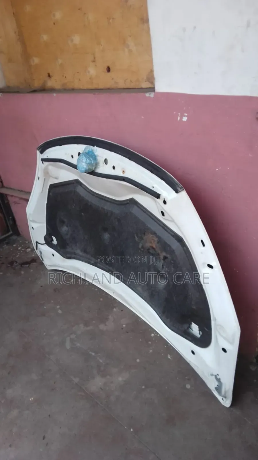 Mazda Premacy or Nissan Lafesta 2011-2015