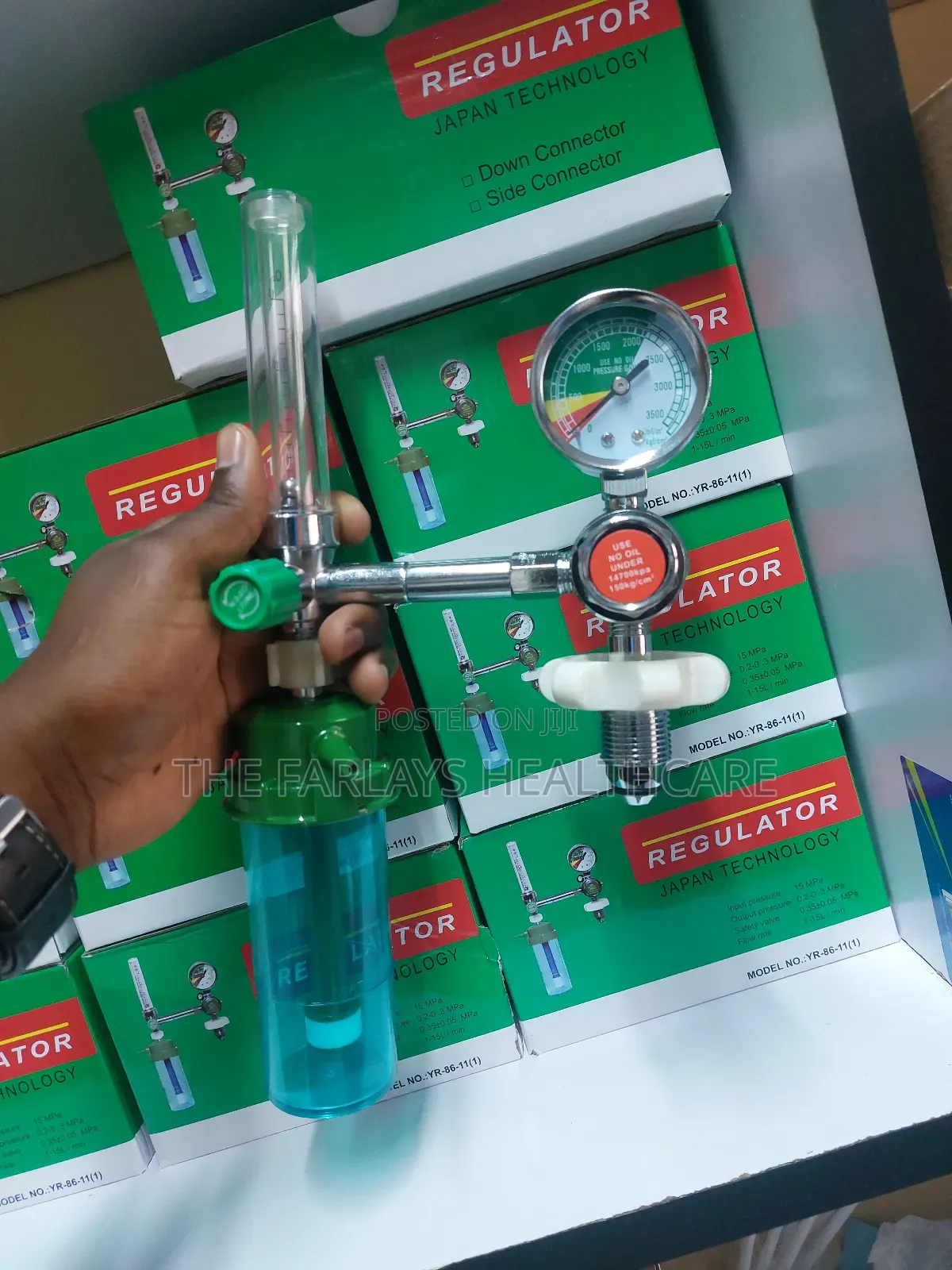 Oxygen Cylinder Regulator With Knob