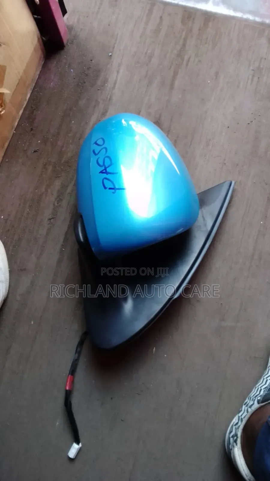 Passo Side Mirror 2010