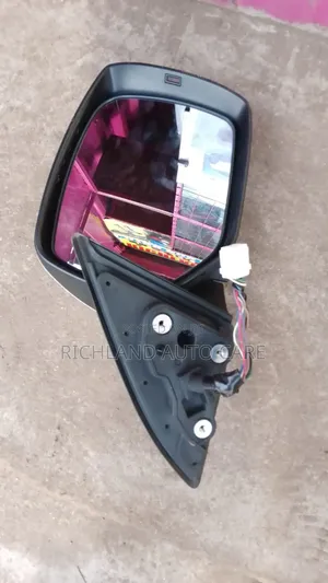Legacy BMM/Br9 Side Mirror
