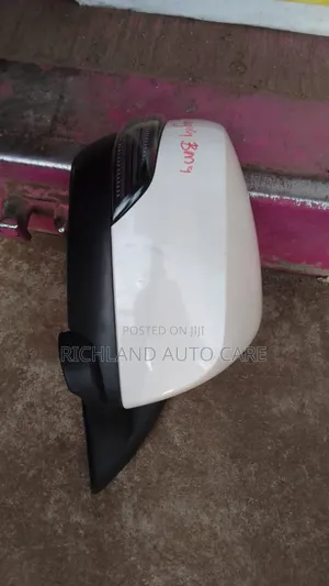 Legacy BMM/Br9 Side Mirror