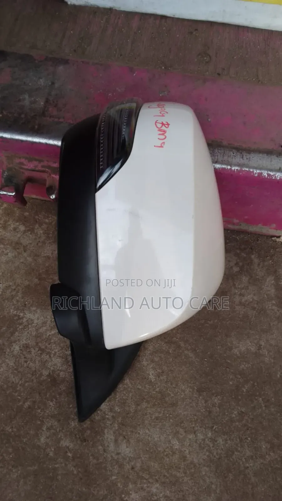 Legacy BMM/Br9 Side Mirror