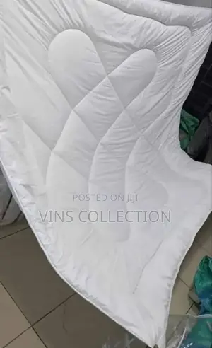 White Strips Binded Duvet