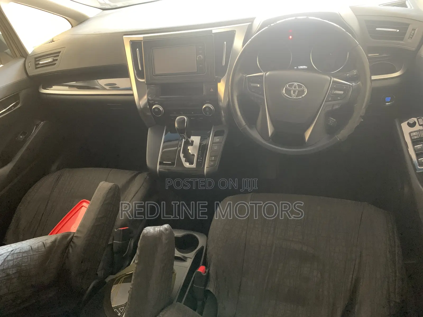 Toyota Alphard 2.5 Petrol AWD 2017 Pearl